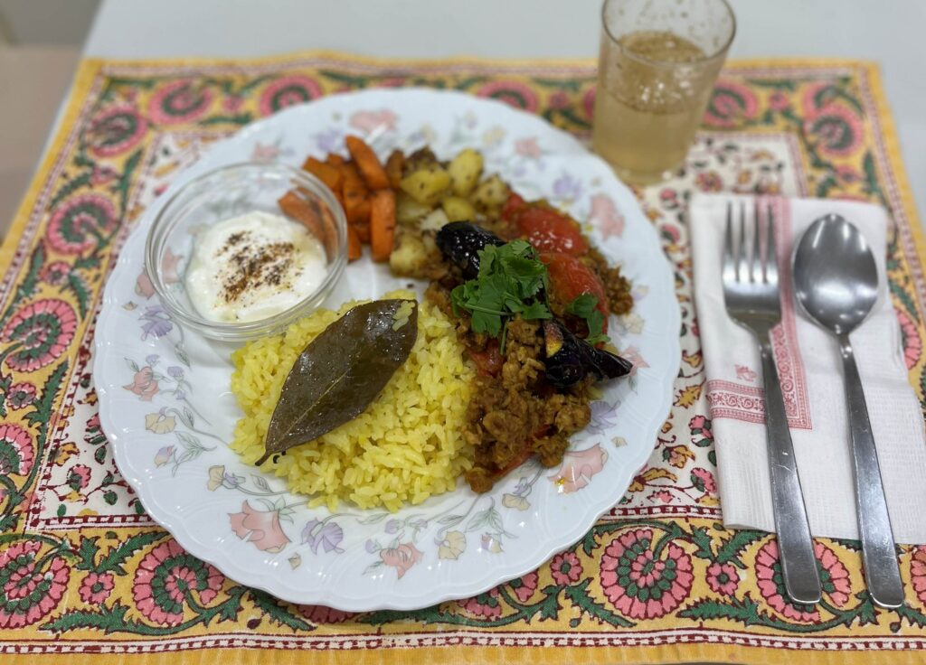 【10月の担当講座】スパイスカレーの外部講座担当いたしました